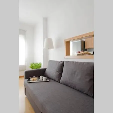Apartamento New Office - Free Wifi & Parking - Self Check-in - Daikin Airco