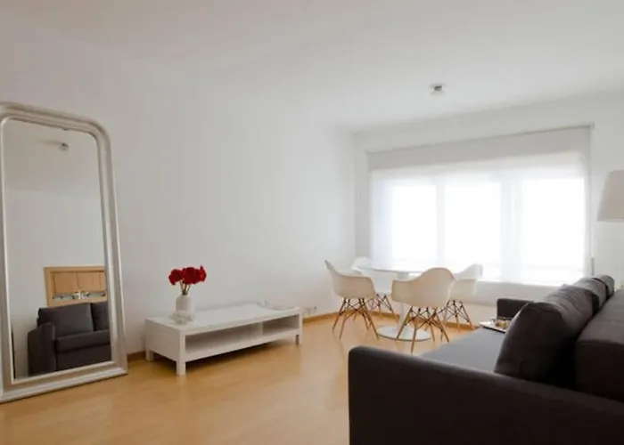 Apartament New Office - Free Wifi & Parking - Self Check-in - Daikin Airco